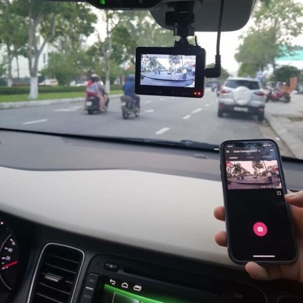 Camera hành trình Yi Car Dashcam Full HD 1080p