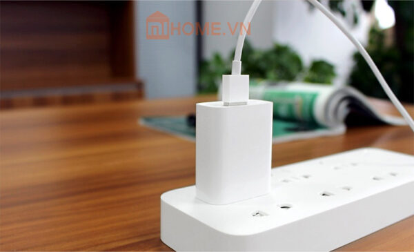 Củ sạc nhanh QC 3.0 ZMI HA612