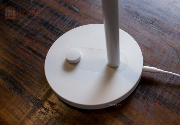 Đèn bàn thông minh Xiaomi 1S