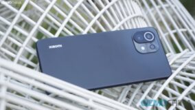 Đánh giá Xiaomi Mi 11 Lite 5G, điện thoại 5G siêu nhẹ