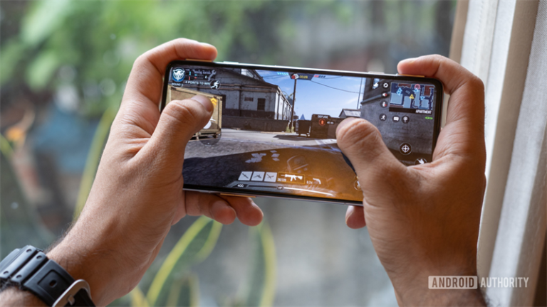 POCO F4 GT lộ ‘tất tần tật’ từ cấu hình, giá bán cho đến màu sắc