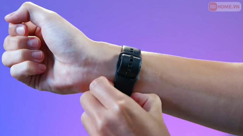 Dong ho thong minh Amazfit GTS 4 mini 5