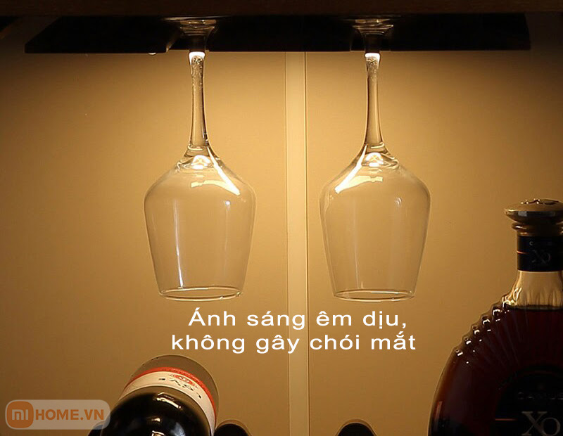 Den LED cam ung thong minh Yeelight 2700K ban quoc te 7