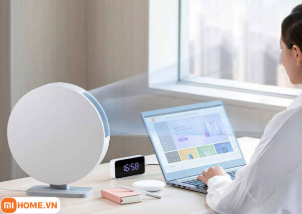 Lọc-không-khí-tích-hợp-quạt-để-bàn