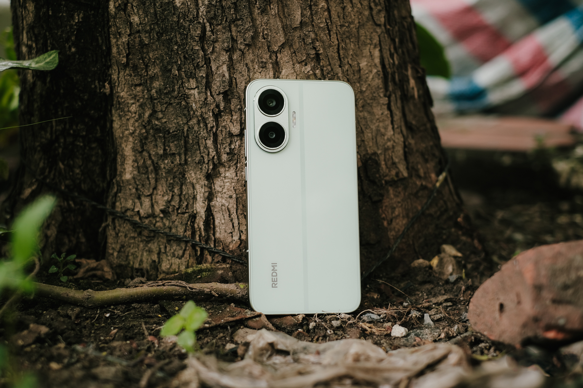 Redmi Turbo 4 Pro: “Cỗ Máy Phép Thuật” Giá 7 Triệu – Thiết Kế Flagship, Pin Khủng, Chip Mạnh, Có Gì Đáng Mua? 2 2 9