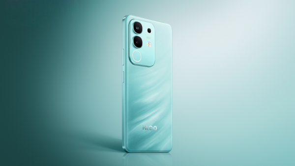 Vivo iQOO Z10x 5G 3 Vivo iQOO Z10x 5G