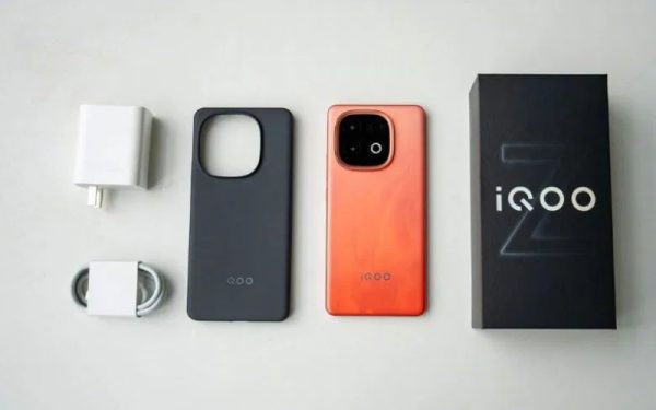 Vivo iQOO Z10 Turbo Pro