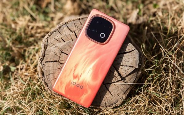 Vivo iQOO Z10 Turbo Pro