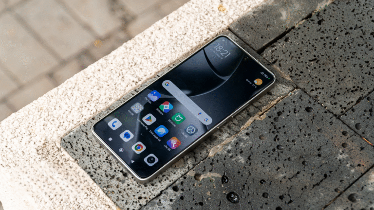 Xiaomi 15T Series: “Quái thú” Tầm Trung Sắp Xuất Kích Với Dimensity 9400+ Và Camera Leica