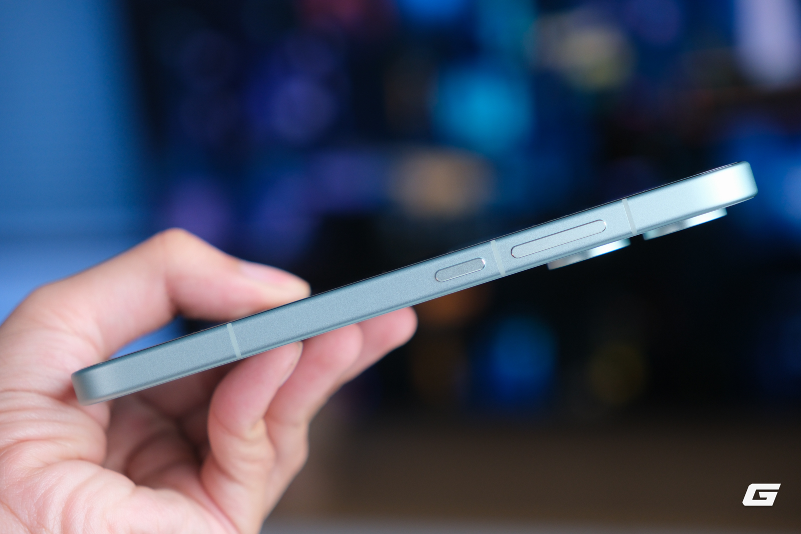 POCO X8 Pro: Khi chiếc điện thoại giá hơn 7 triệu đồng khiến bạn quên mất mình không cầm flagship - Ảnh 7.