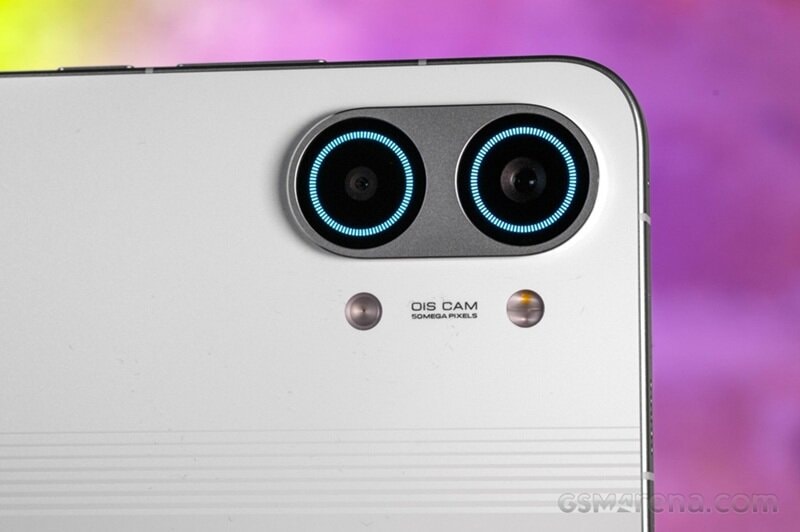 Đánh giá Xiaomi POCO X8 Pro Max: Pin 8500mAh dẫn đầu phân khúc và hiệu năng Dimensity 9500s 2 Vòng LED thông minh trên cụm camera của POCO X8 Pro Max