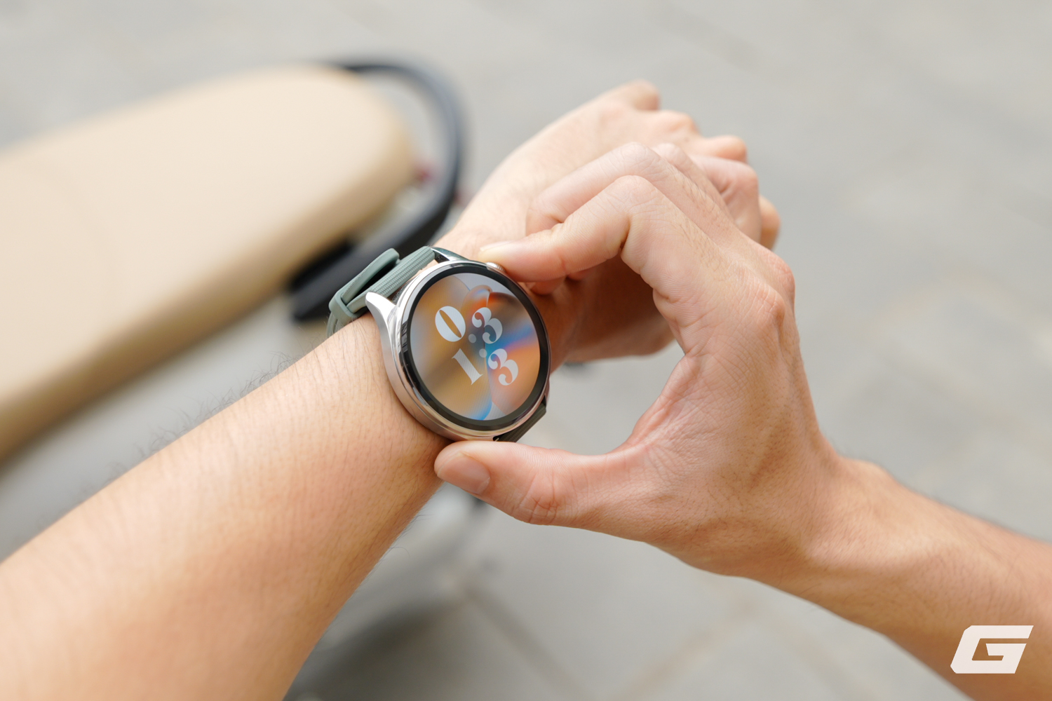 Trên tay Xiaomi Watch 5 chạy Wear OS: Pin đến 6 ngày, điều khiển bằng cử chỉ tay, giá ưu đãi 7.99 triệu - Ảnh 1.